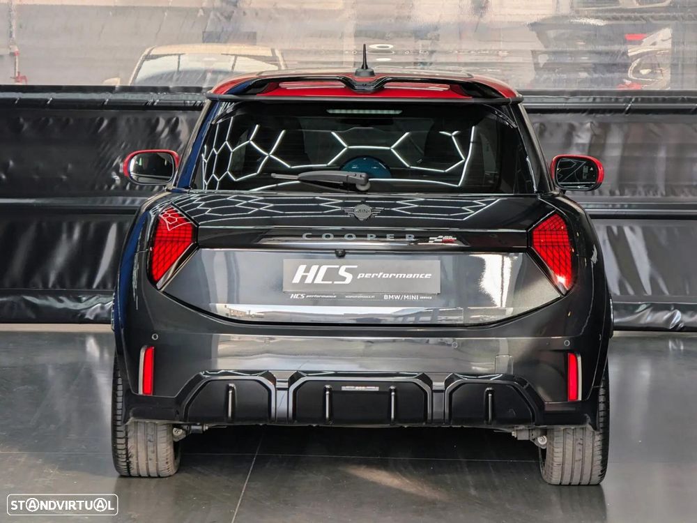 Mini 3 Portas 2024 photo 5