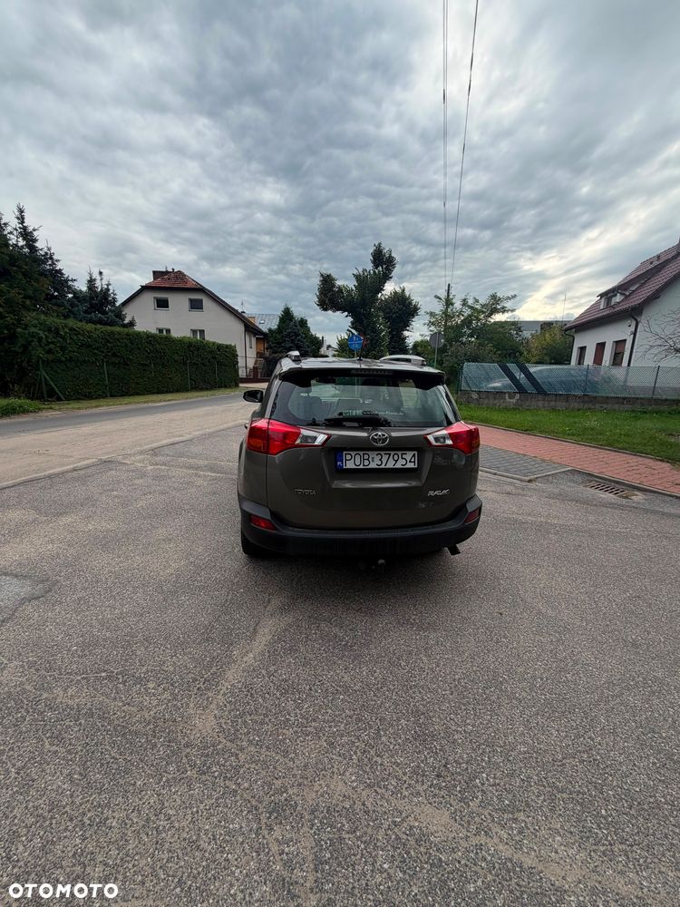 Toyota RAV4 2.0 D-4D Active 4x2 - 10
