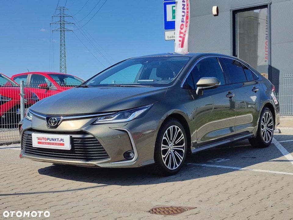 Toyota Corolla - 24