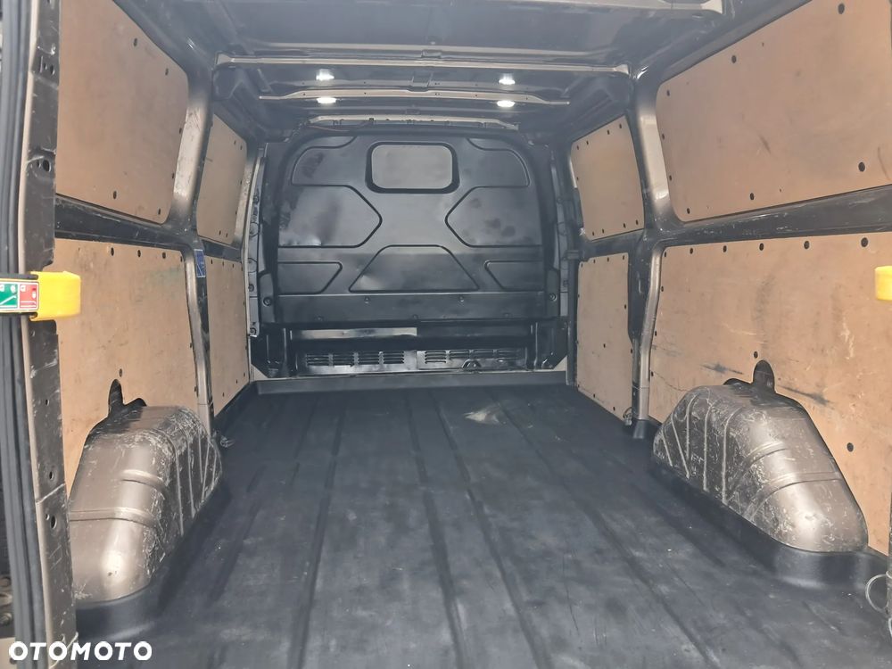 Ford Transit custom - 9