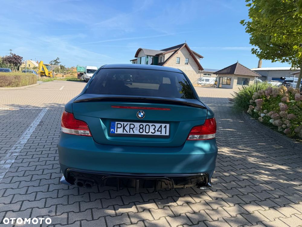 BMW Seria 1 130i - 24