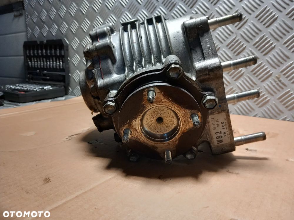 TOYOTA RAV4 SKRZYNIA ROZDZIELCZA REDUKTOR 2.2D W821W100 - 3