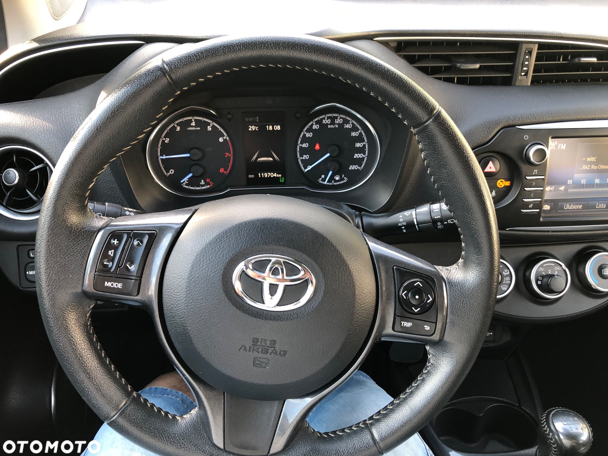 Toyota Yaris 1.5 Life - 25