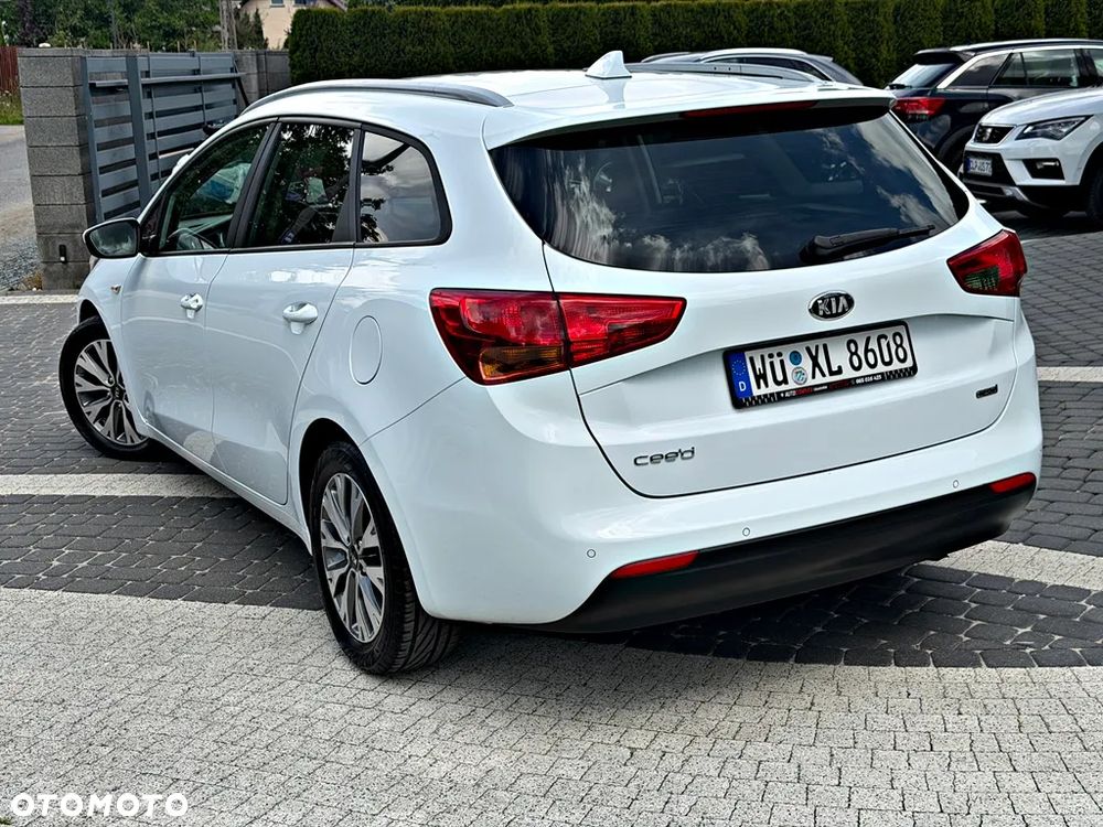 Kia Ceed 1.6 CRDi XL - 9