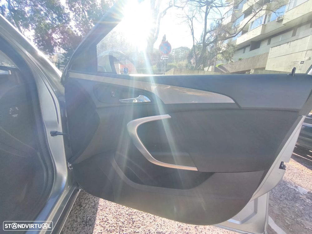 Opel Insignia Sports Tourer 2.0 CDTi Executive S/S - 22