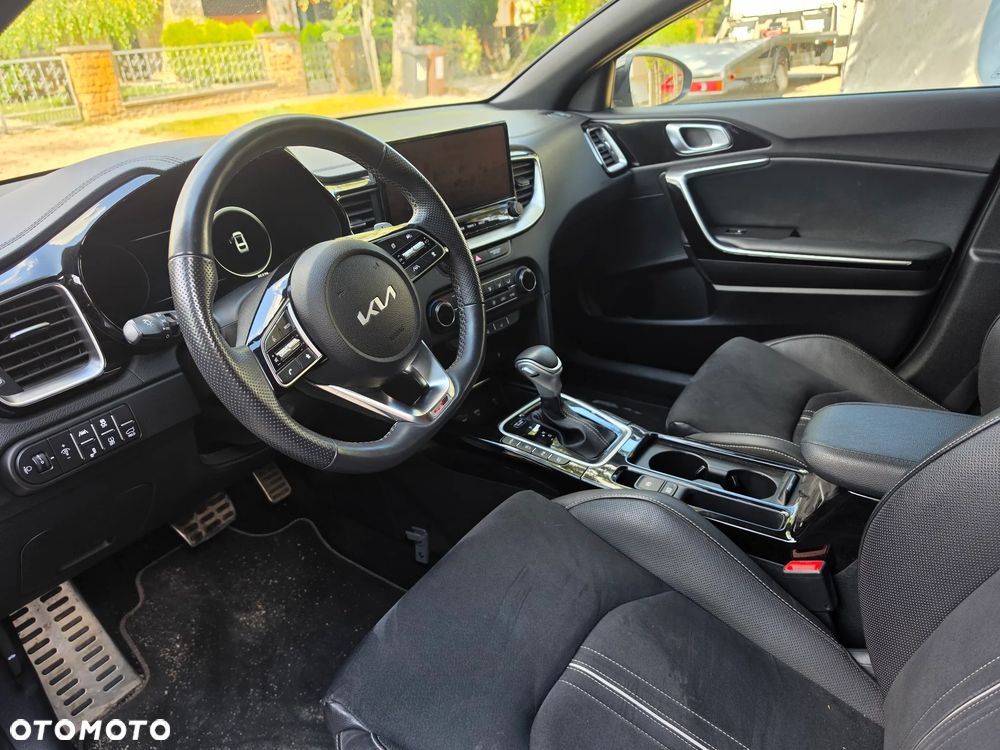 Kia ProCeed 1.5 T-GDI DCT7 OPF (48V Mild Hybrid) GT Line - 17