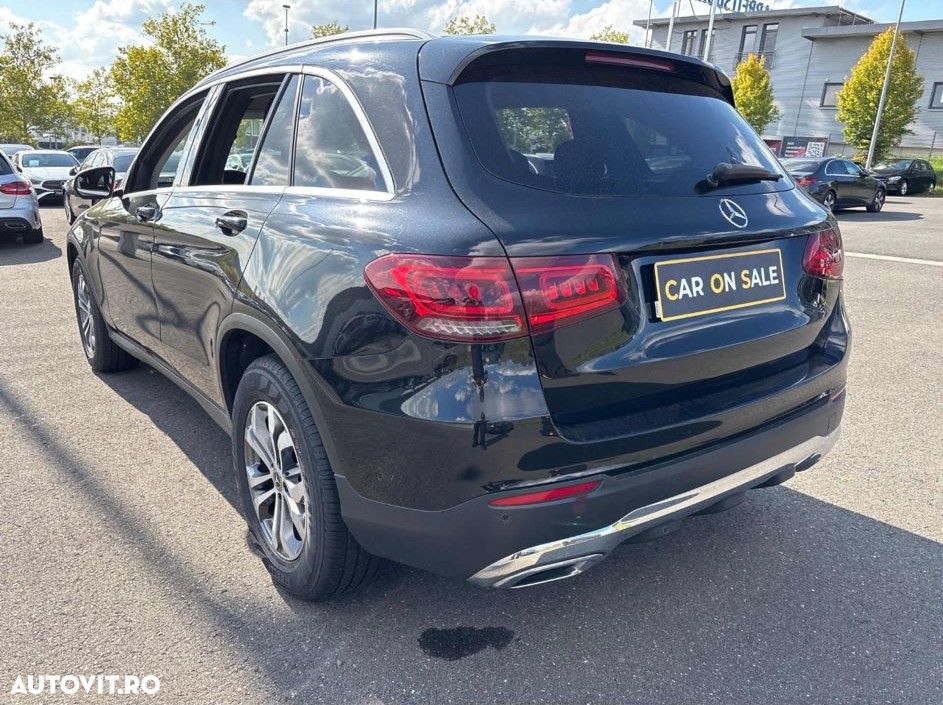 Mercedes-Benz GLC 300 d 4MATIC - 4