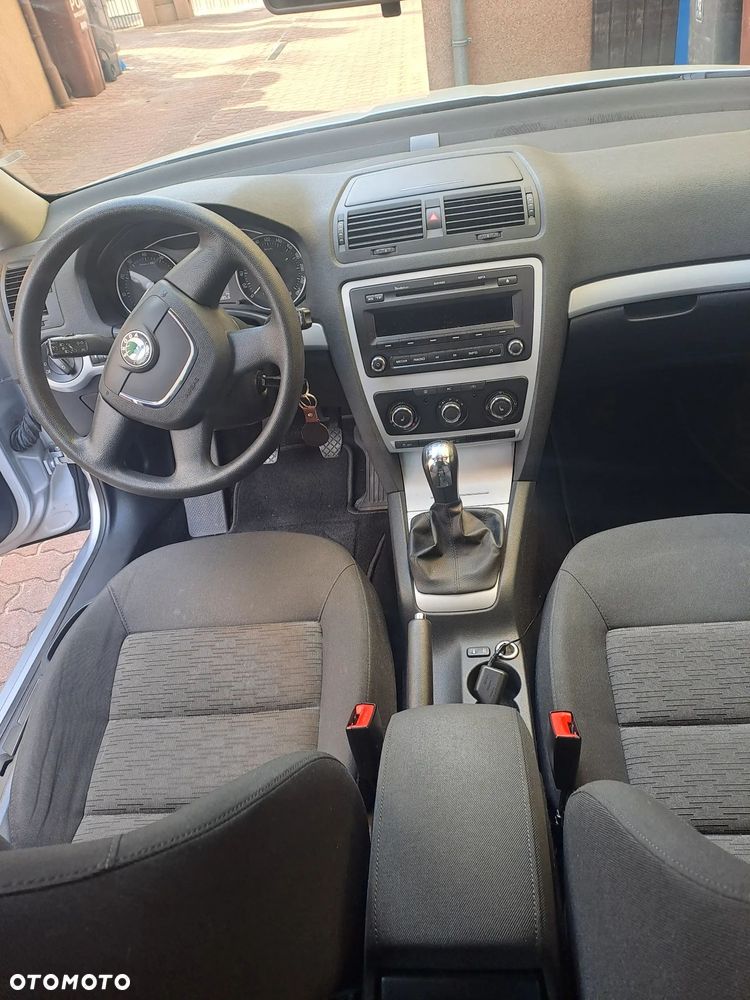 Skoda Octavia 1.8 TSI IMPULS EDITION - 13