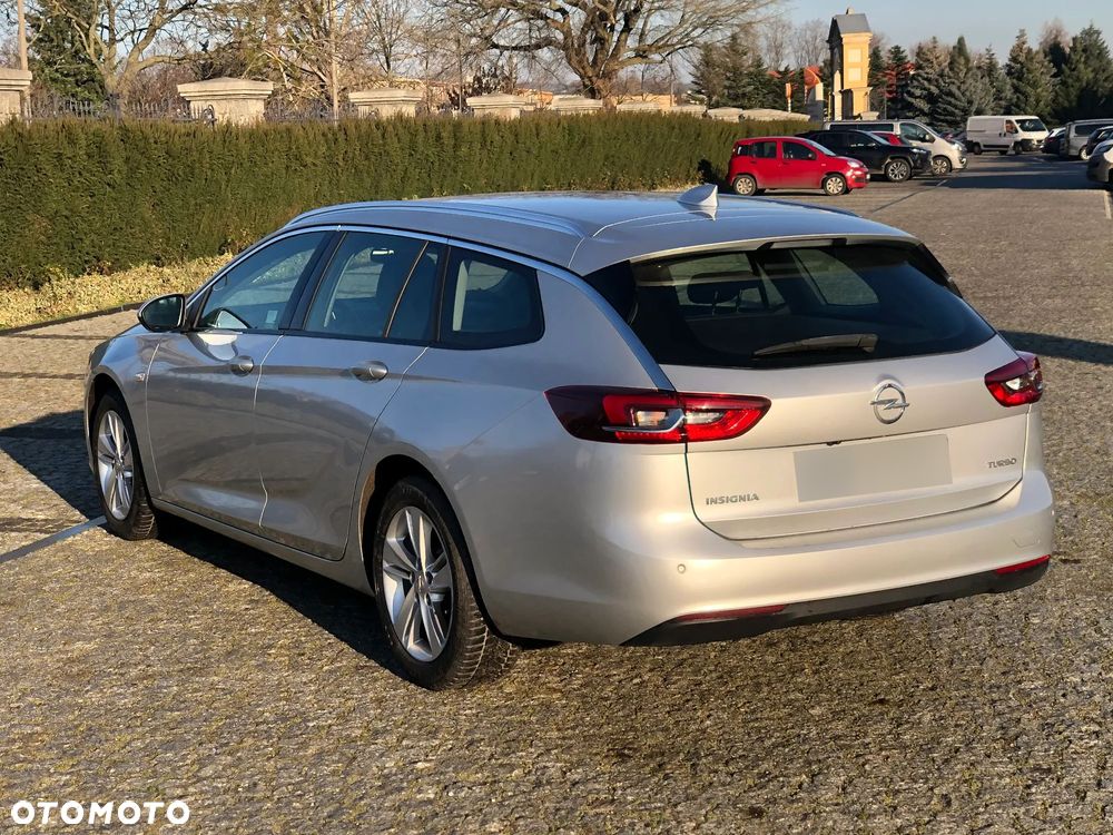 Opel Insignia - 15