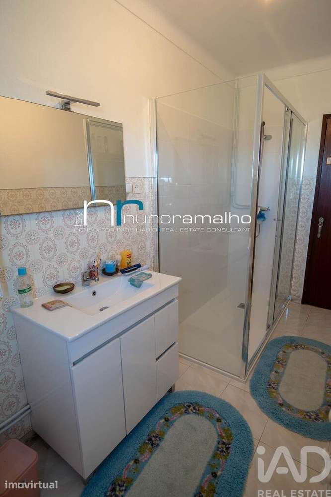 Casa / Villa T5 em Vascoveiro de 268,97 m2 - Grande imagem: 4/11