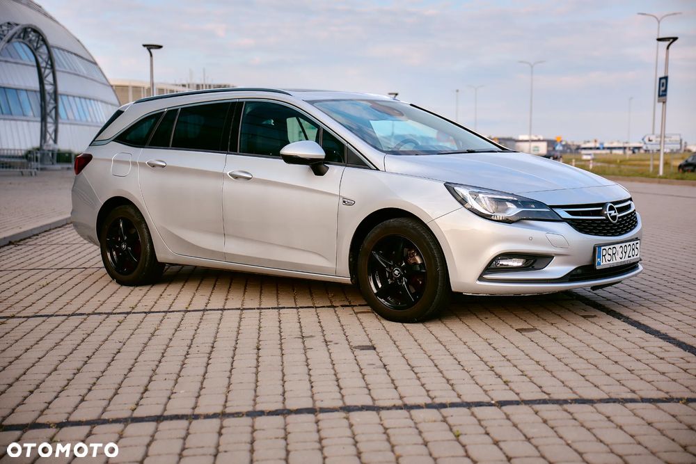 Opel Astra 1.6 D (CDTI) Start/Stop Innovation - 15