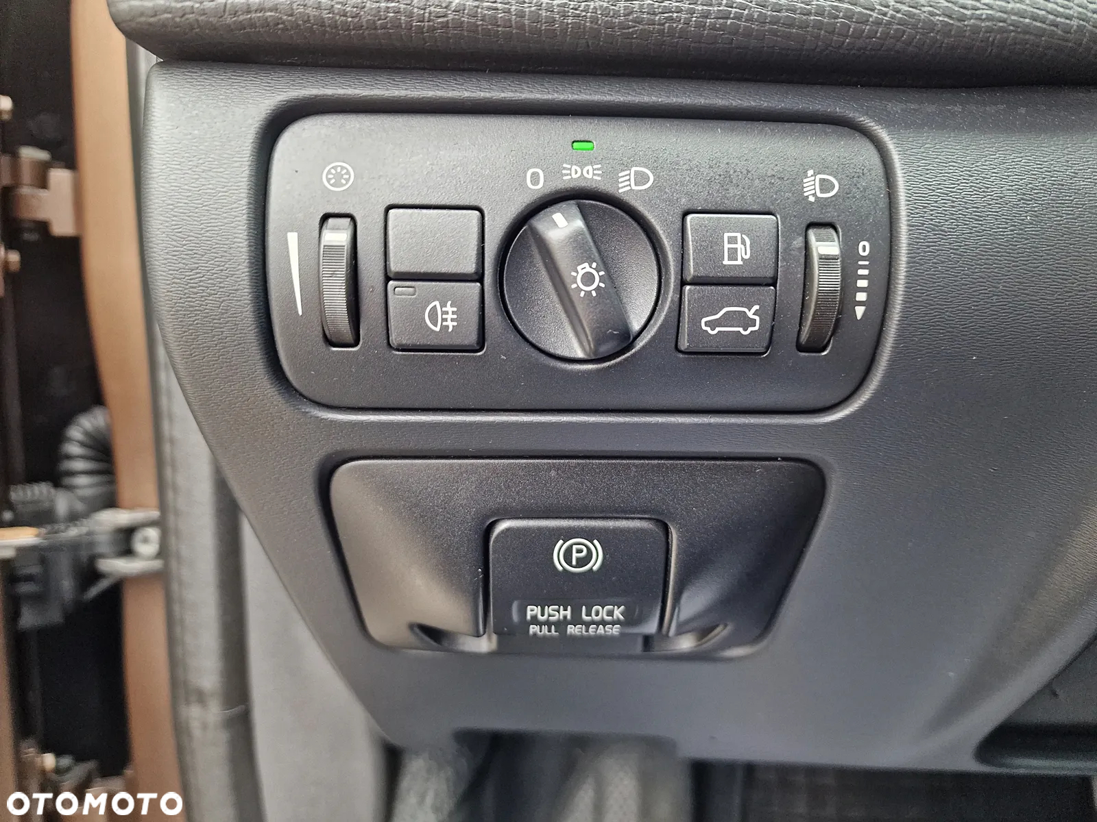 Volvo XC 60 2.4D AWD - 17