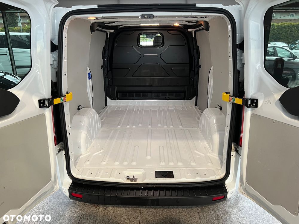 Ford Transit custom - 15