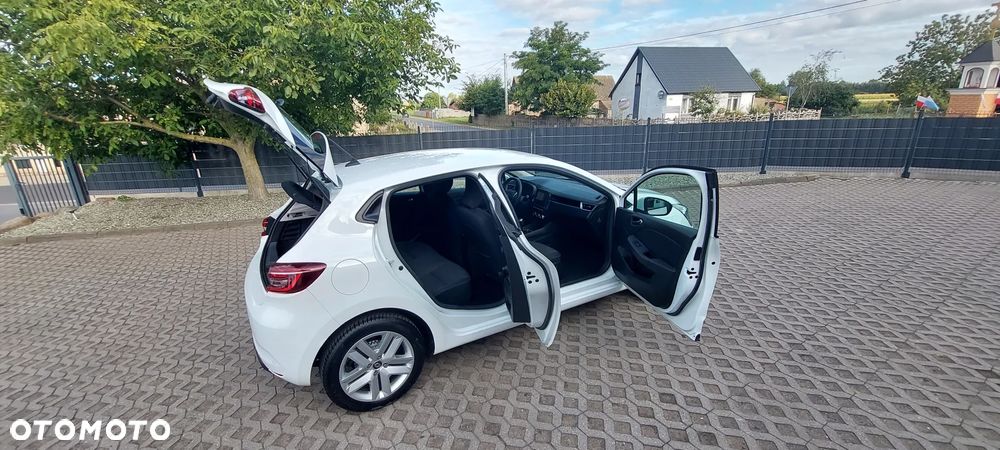 Renault Clio - 29