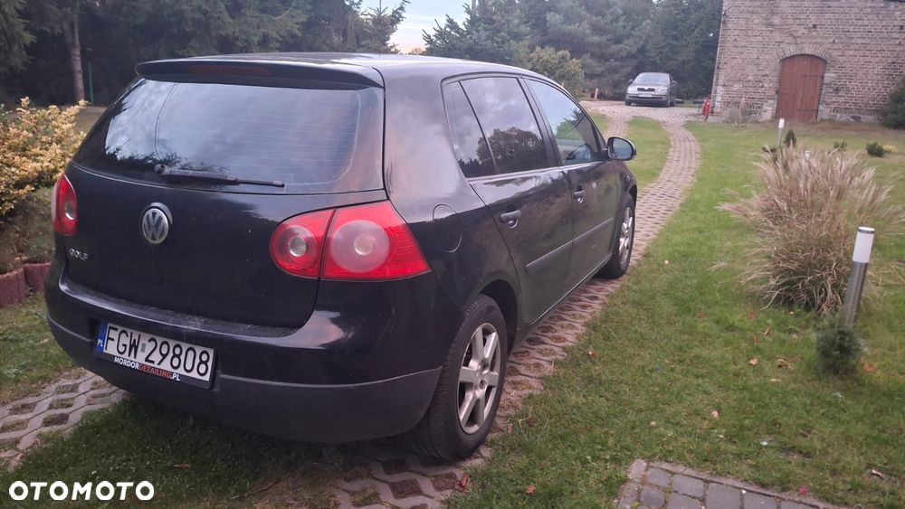Volkswagen Golf 2004 photo 2