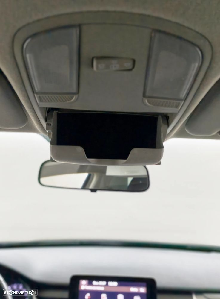 Kia Stonic 1.2 Dynamic — fotografia 16