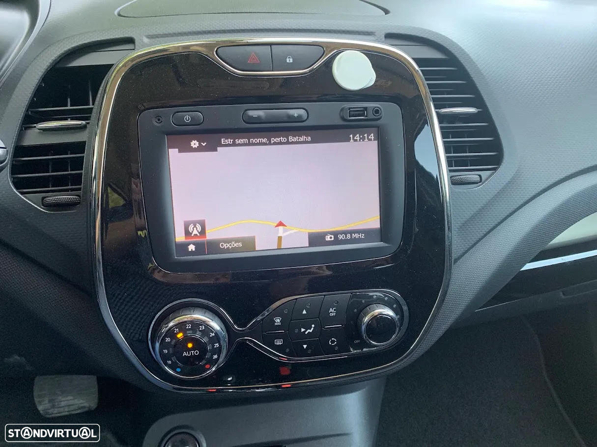 Renault Captur 1.2 TCe Exclusive EDC - 9