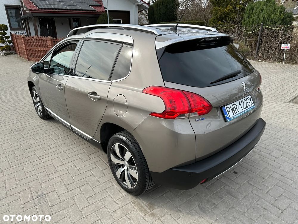 Peugeot 2008 - 4