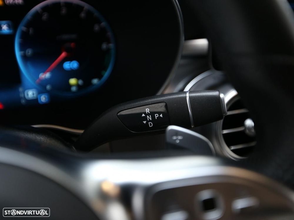 Mercedes-Benz GLC 300 de 4Matic - 21