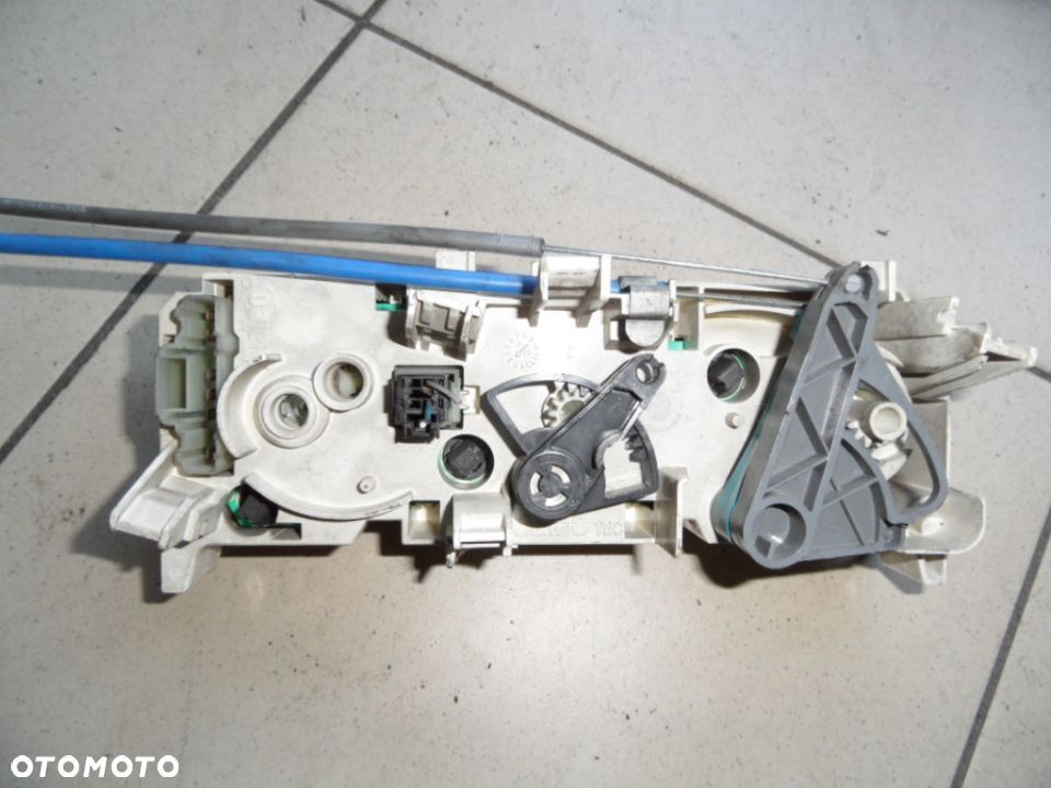 PANEL NAWIEWU PEUGEOT PARTNER - 2