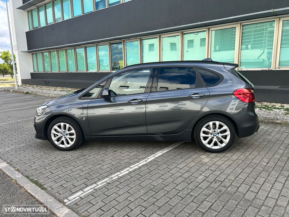 BMW 225xe Active Tourer - 2