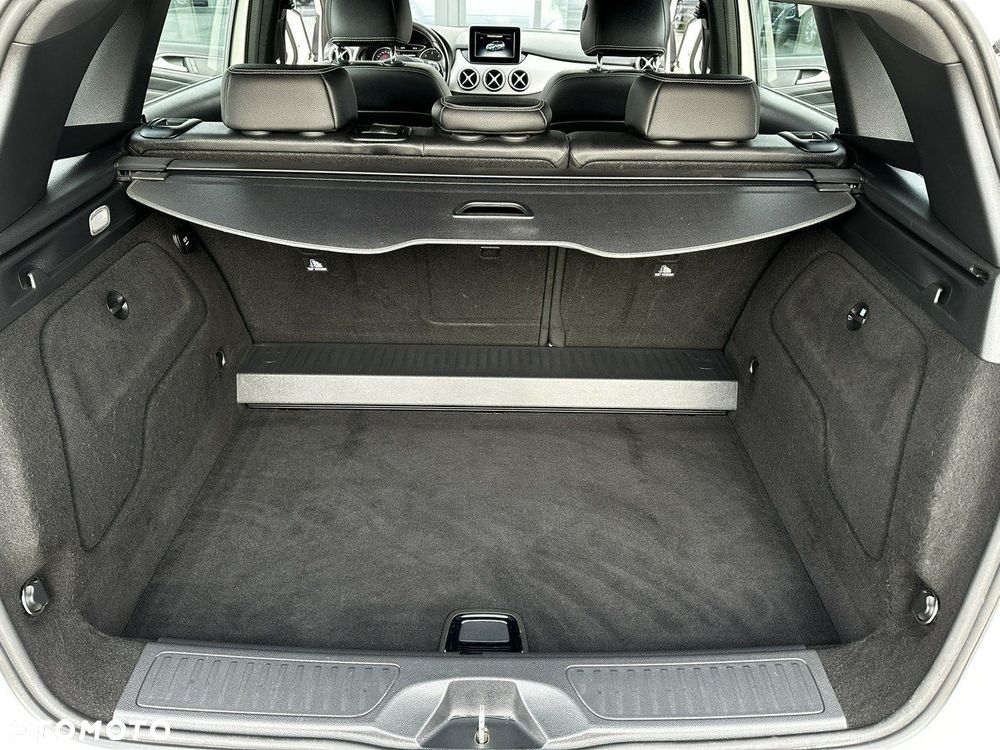 Mercedes-Benz Klasa B 180 (CDI) d Style - 26