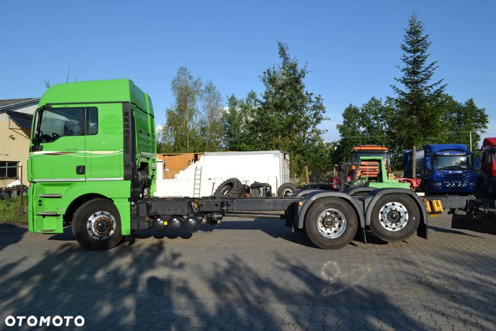 MAN TGX 26.400 TRZECIA OŚ SKRĘTNA RAMA  7.5 m KLIMATYZACJA - 5