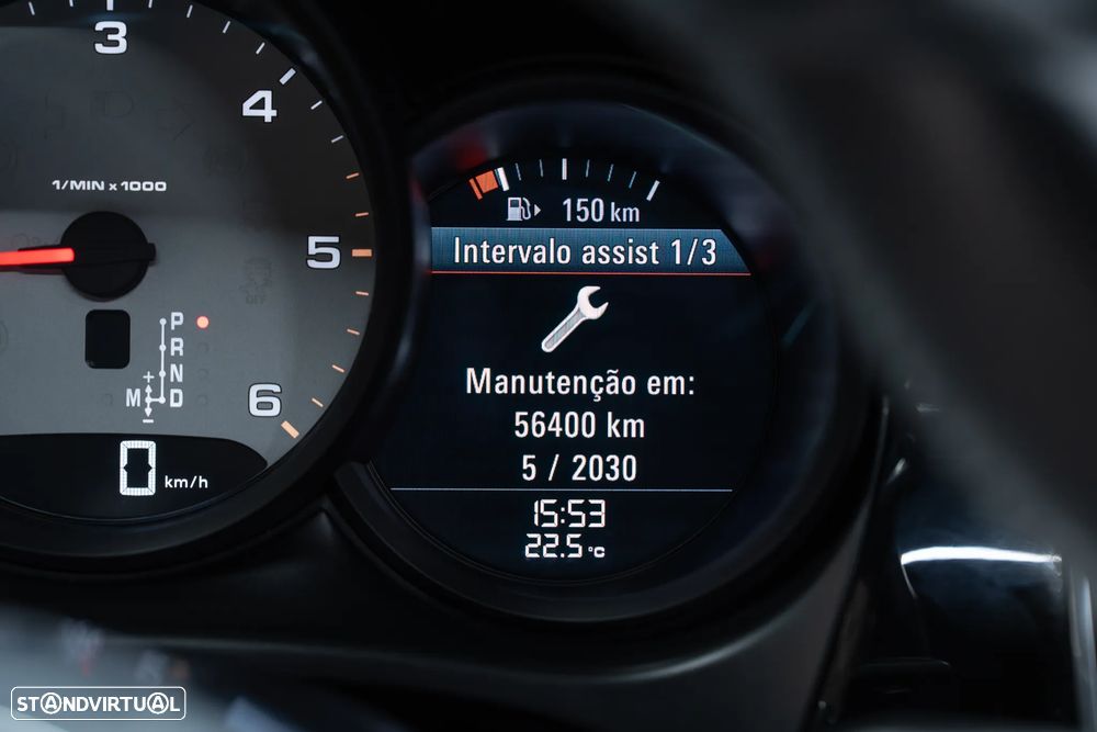 Porsche Macan S - 30