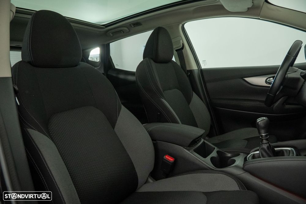 Nissan Qashqai 1.2 DIG-T N-Connecta - 38