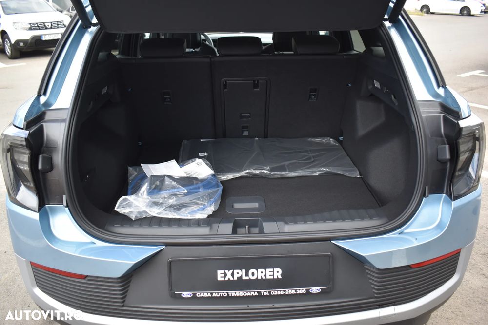 Ford Explorer AWD 79 kWh Extended Range Premium - 17