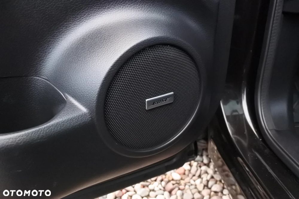 Nissan Qashqai 1.2 DIG-T Xtronic TEKNA+ - 28