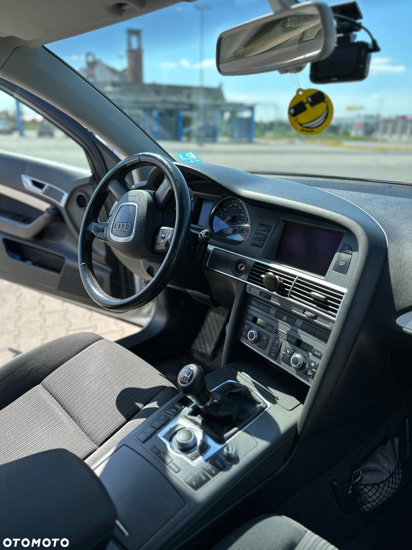 Audi A6 2.4 - 5