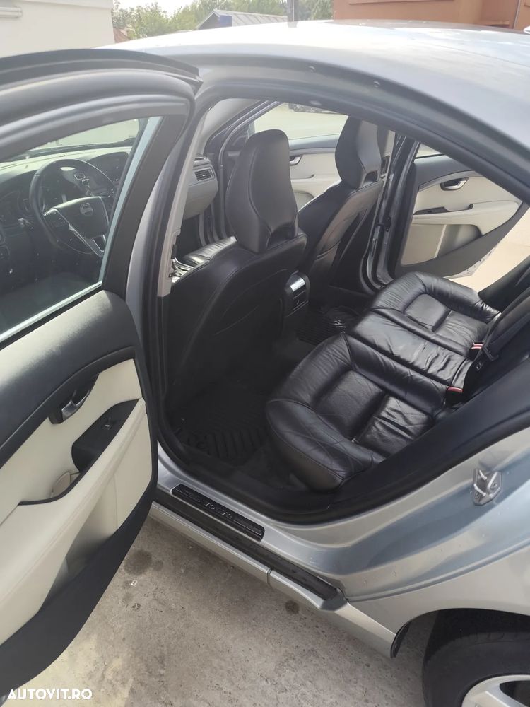 Volvo S80 D5 Momentum - 7