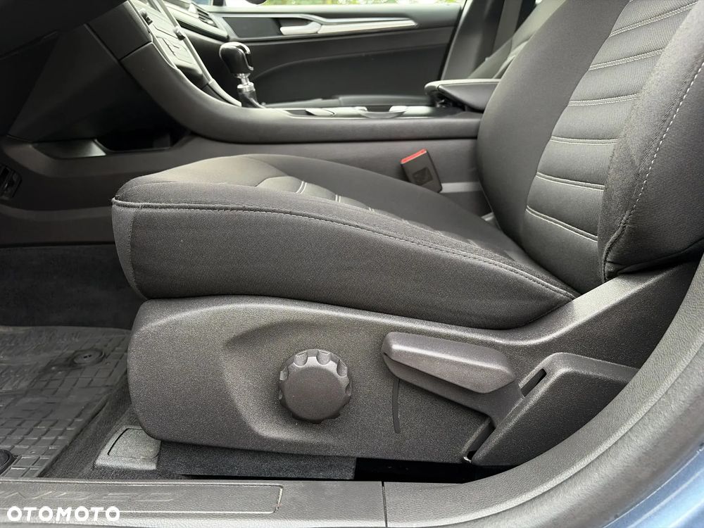 Ford Mondeo 1.5 EcoBoost Trend - 36