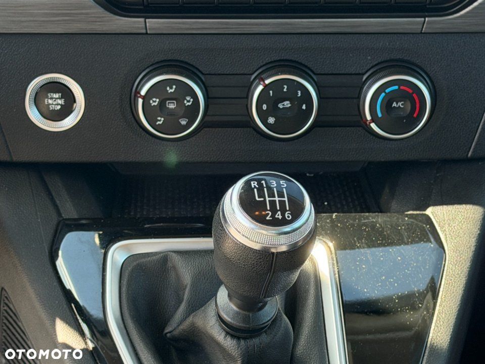 Nissan Townstar - 19