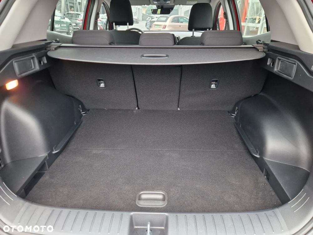 Kia Sportage 1.6 T-GDI M 2WD DCT - 21