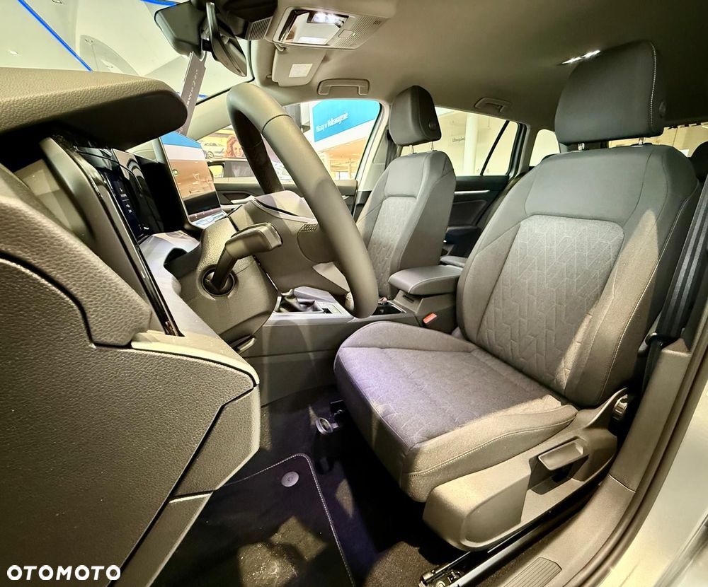 Volkswagen Golf VIII 1.5 TSI Life Plus - 20