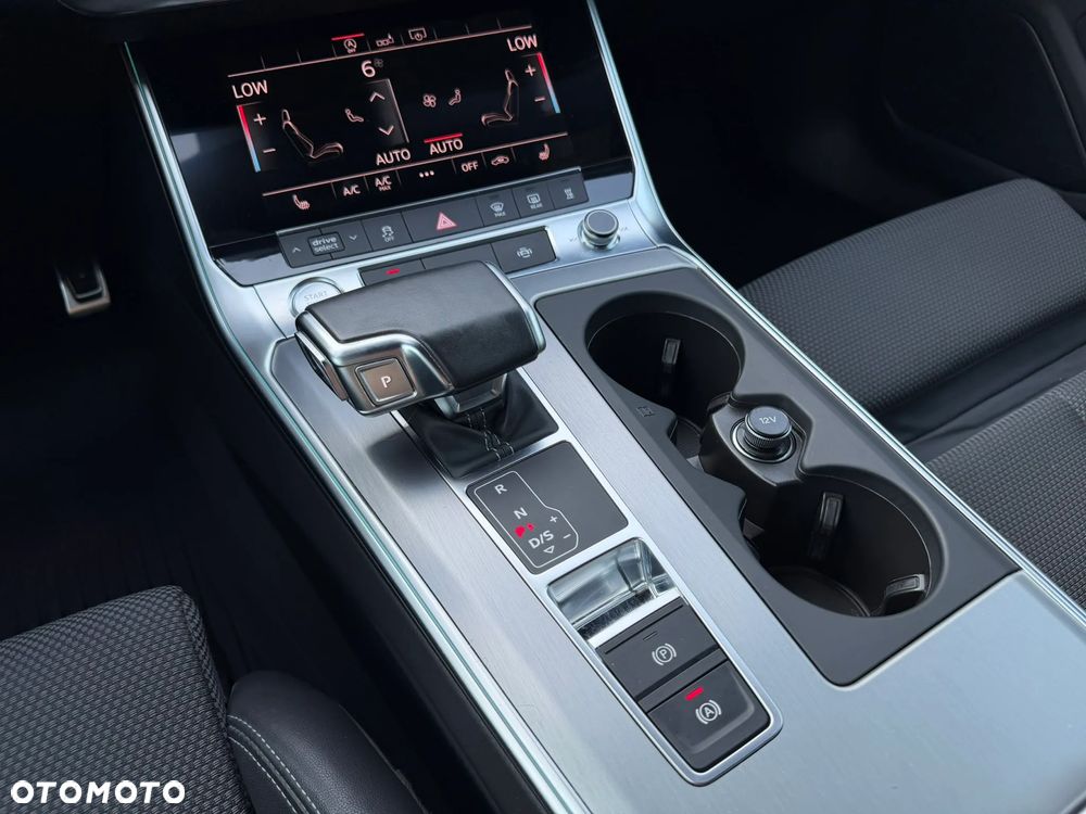 Audi A6 Avant 40 TDI quattro S tronic S line - 21