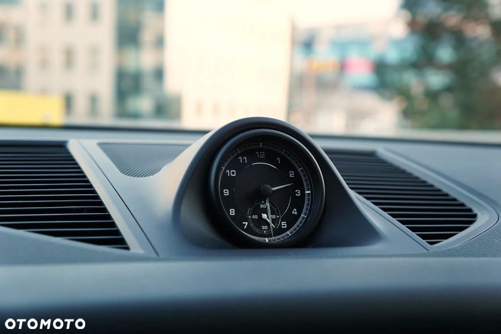 Porsche Macan Standard - 28