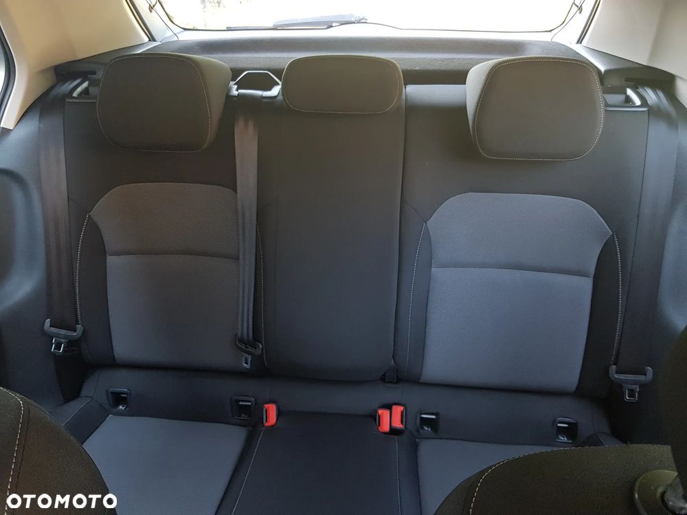 Skoda Fabia 1.0 Ambition - 13
