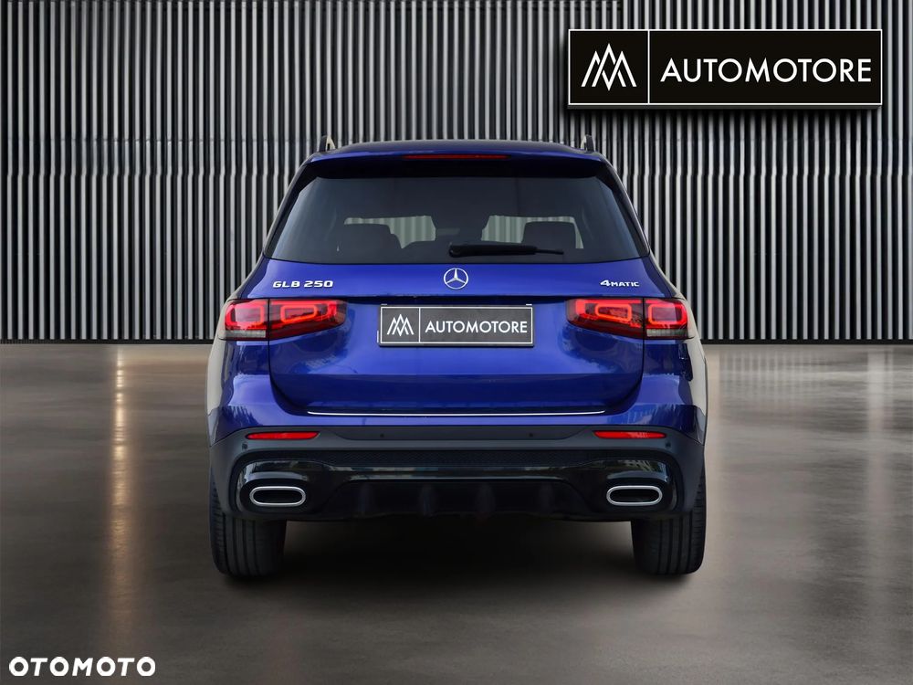 Mercedes-Benz GLB 250 4-Matic AMG Line 8G-DCT - 7