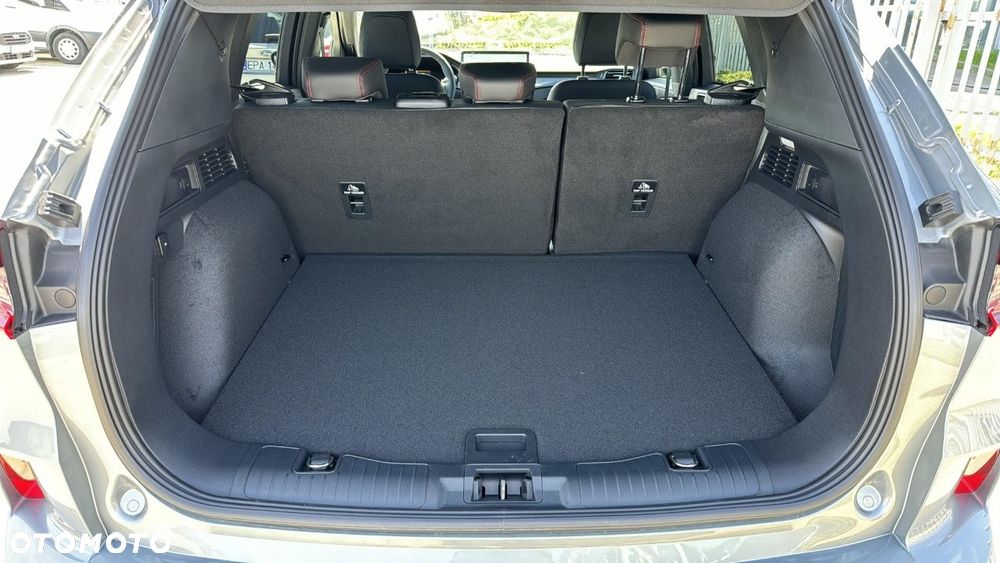 Ford Kuga 2.5 FHEV FWD ST-Line X - 16