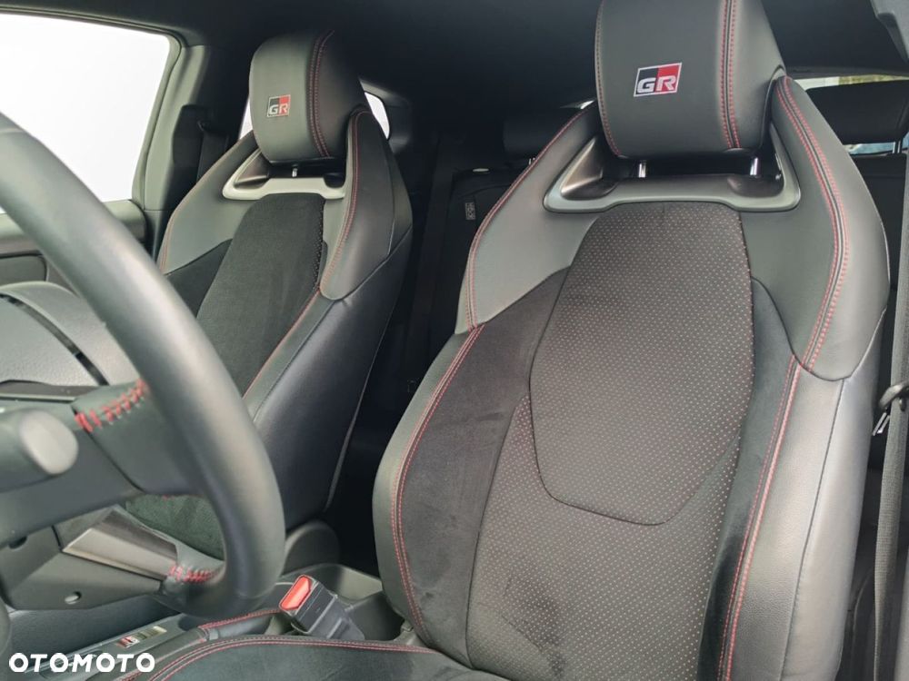 Toyota GR Yaris - 18