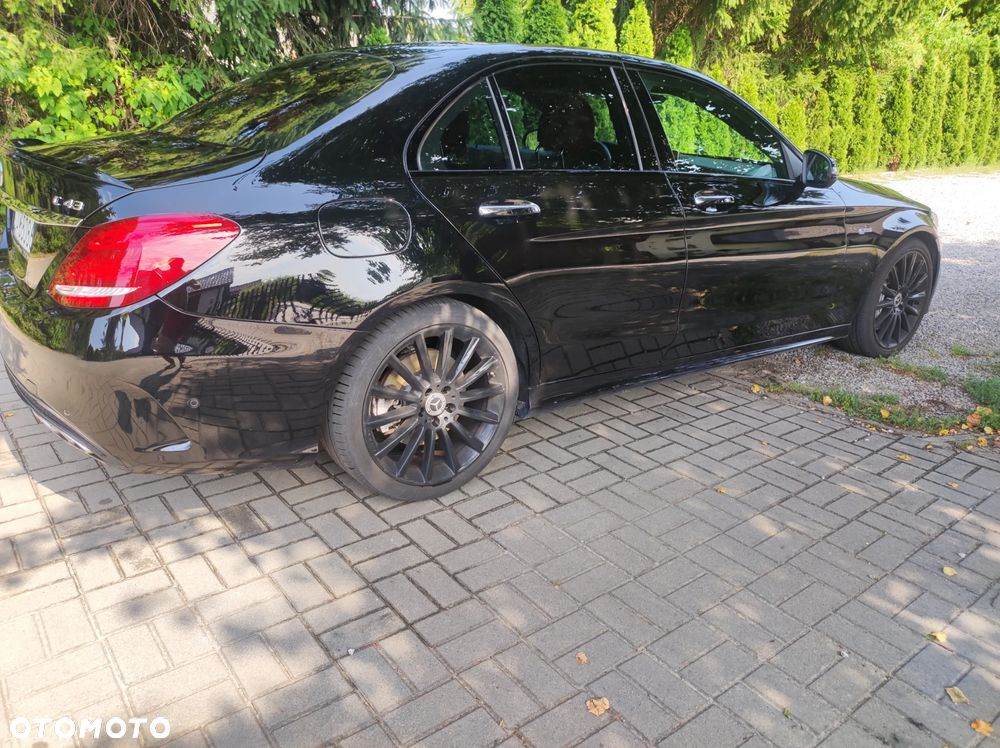 Mercedes-Benz Klasa C AMG 43 4Matic 9G-TRONIC - 6