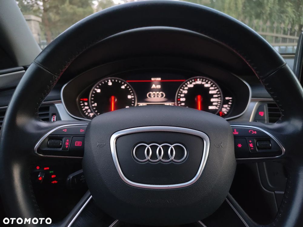 Audi A6 Avant 2.0 TDI Ultra - 24