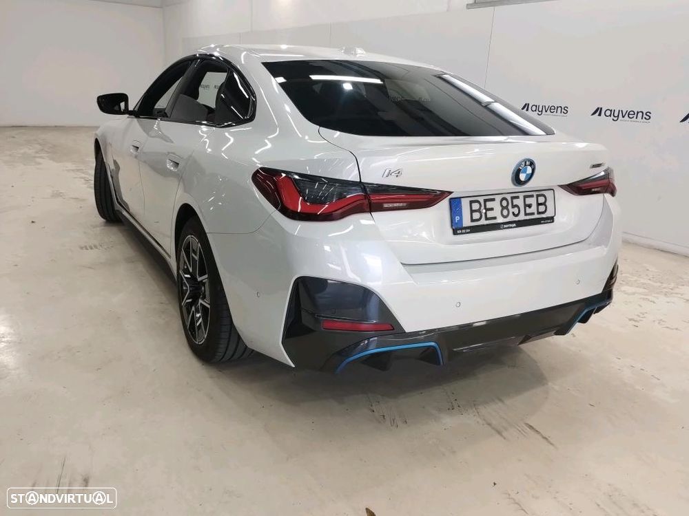 BMW i4 eDrive40 Pack Desportivo M - 2