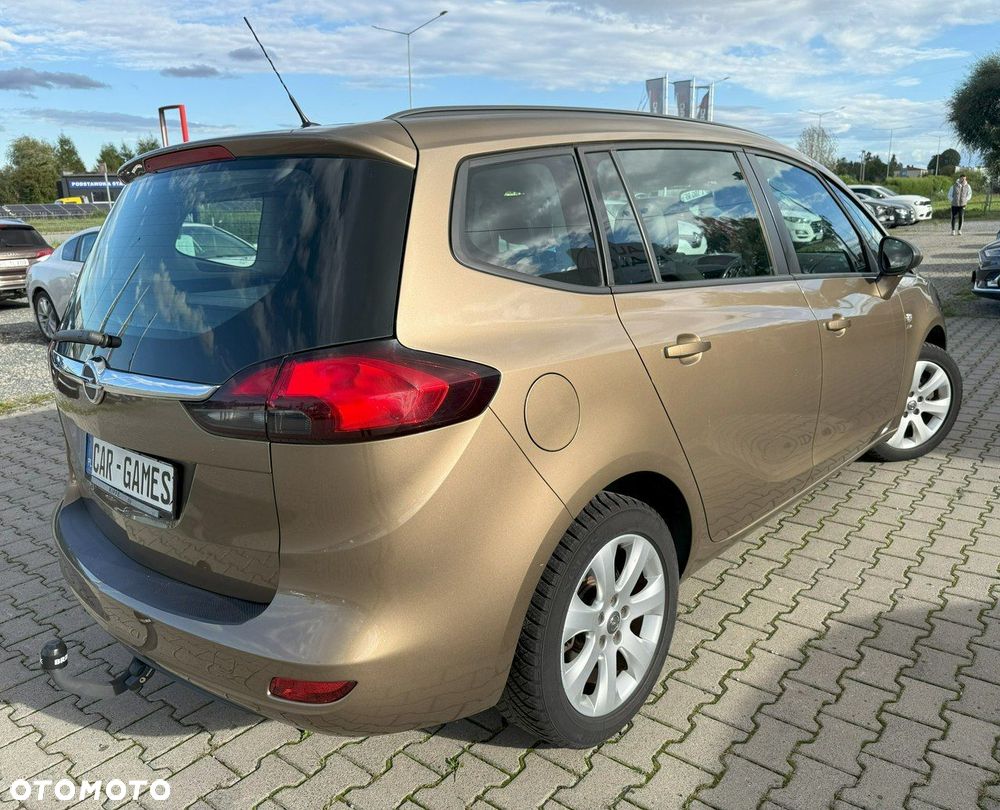 Opel Zafira - 3