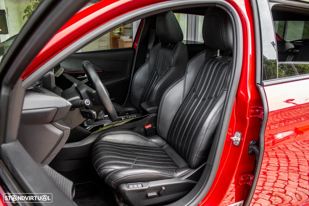 Peugeot 208 1.2 PureTech GT - 28