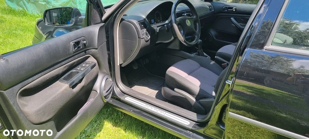 Volkswagen Golf 1.9 TDI - 13