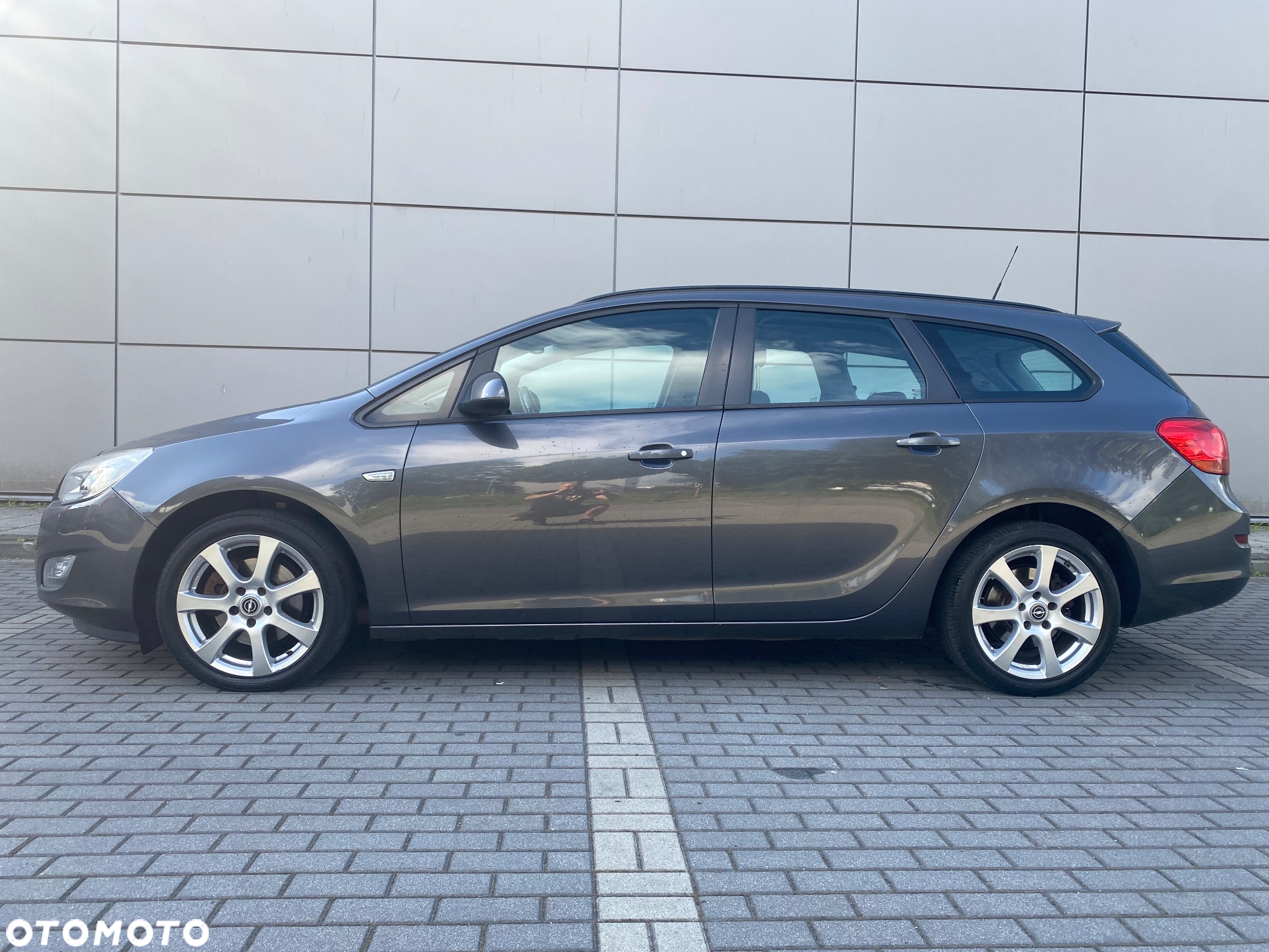 Opel Astra III 1.7 CDTI ecoFLEX - 10